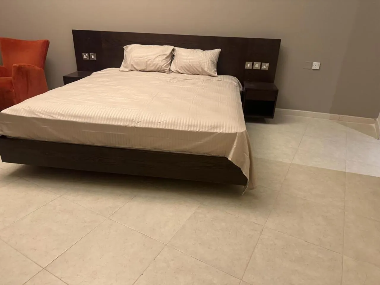 Raf Apartment Dubai