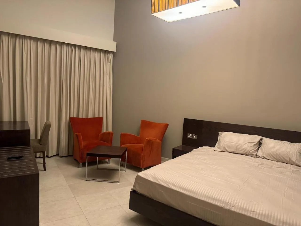 Raf Apartamento Dubai